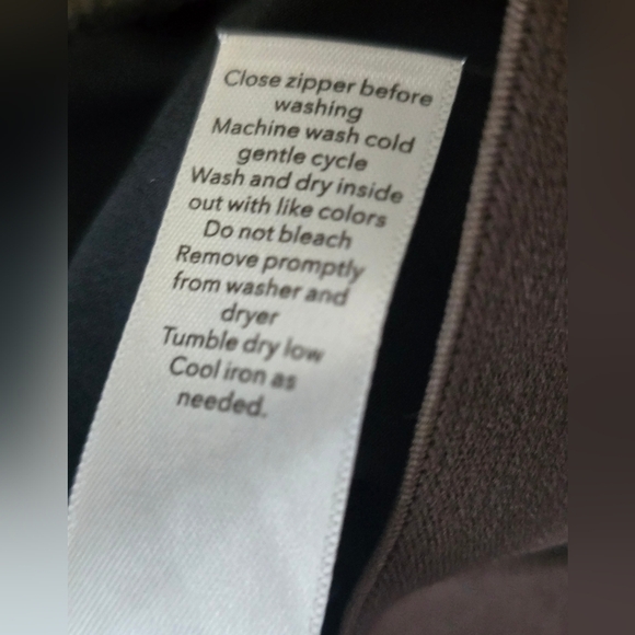 Athleta Venice Heathered Pintuck Pant Chocolate Brown Size ST Athleisure - Picture 5 of 12